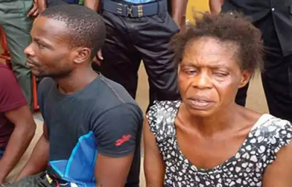 Female Criminal Who Supplies Guns to Armed Robbers Arrested in Abia State (See Photo)